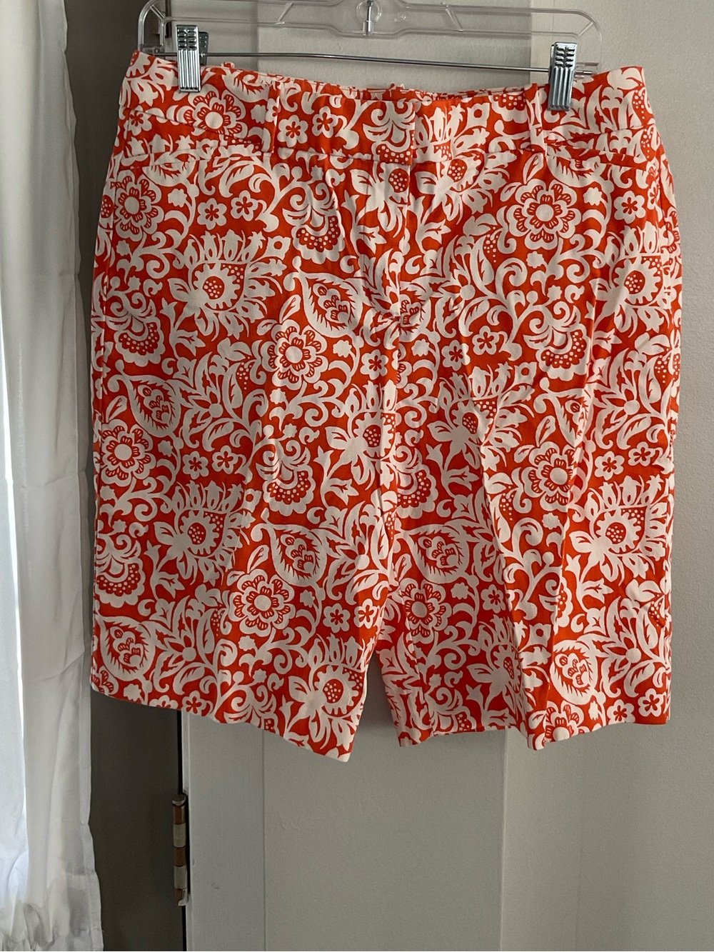 Talbots chino shorts size 10